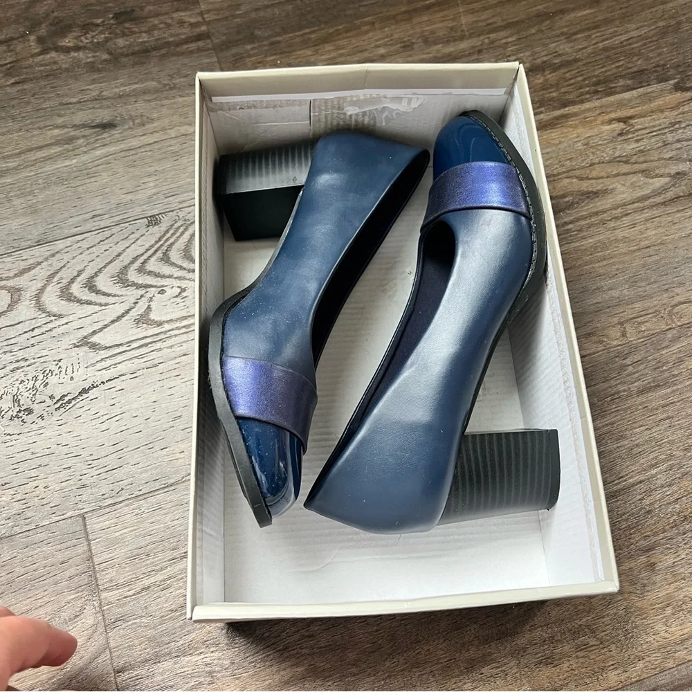 Mia Amore Navy Ivaa Slip-on Soft Toe Block Heel Memory Foam Pumps 8.5 NEW